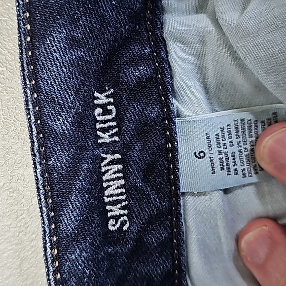 American Eagle dark wash size 6 skinny kick stretch jeans - Picture 8 of 8